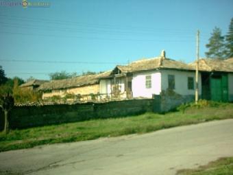 Targovishte house for renovation Popovo